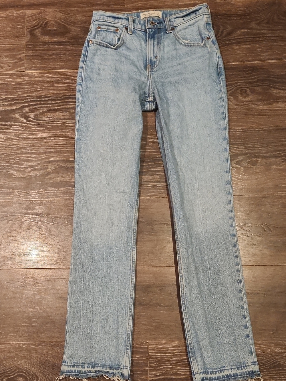 ❤️ ABERCROMBIE & FITCH CURVE LOVE 90'S MID RISE STRAIGHT LEG JEANS, 0L (25 LONG) - Picture 2 of 7